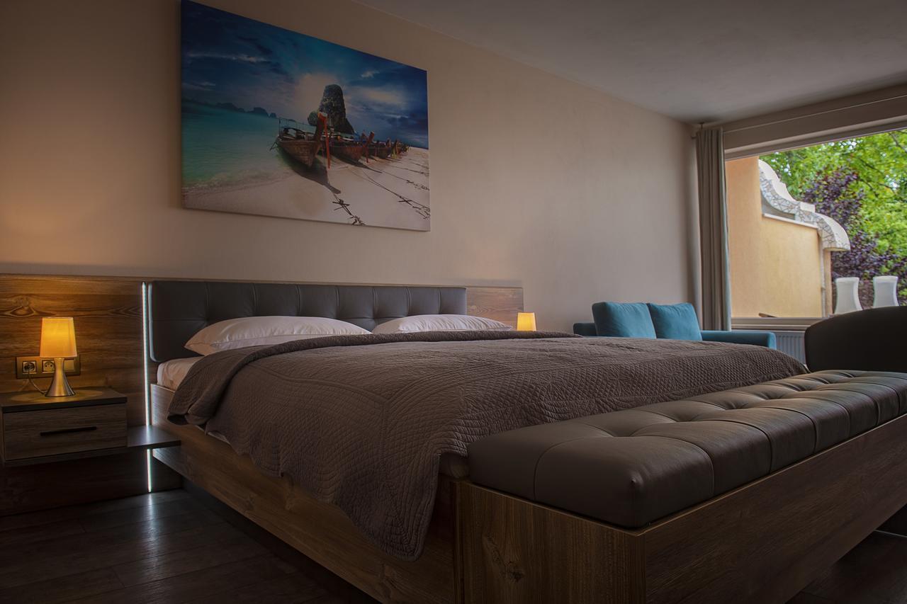Plaza Beach Holiday House Prešov Buitenkant foto