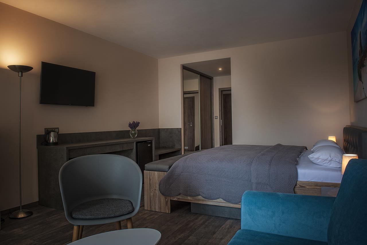 Plaza Beach Holiday House Prešov Buitenkant foto